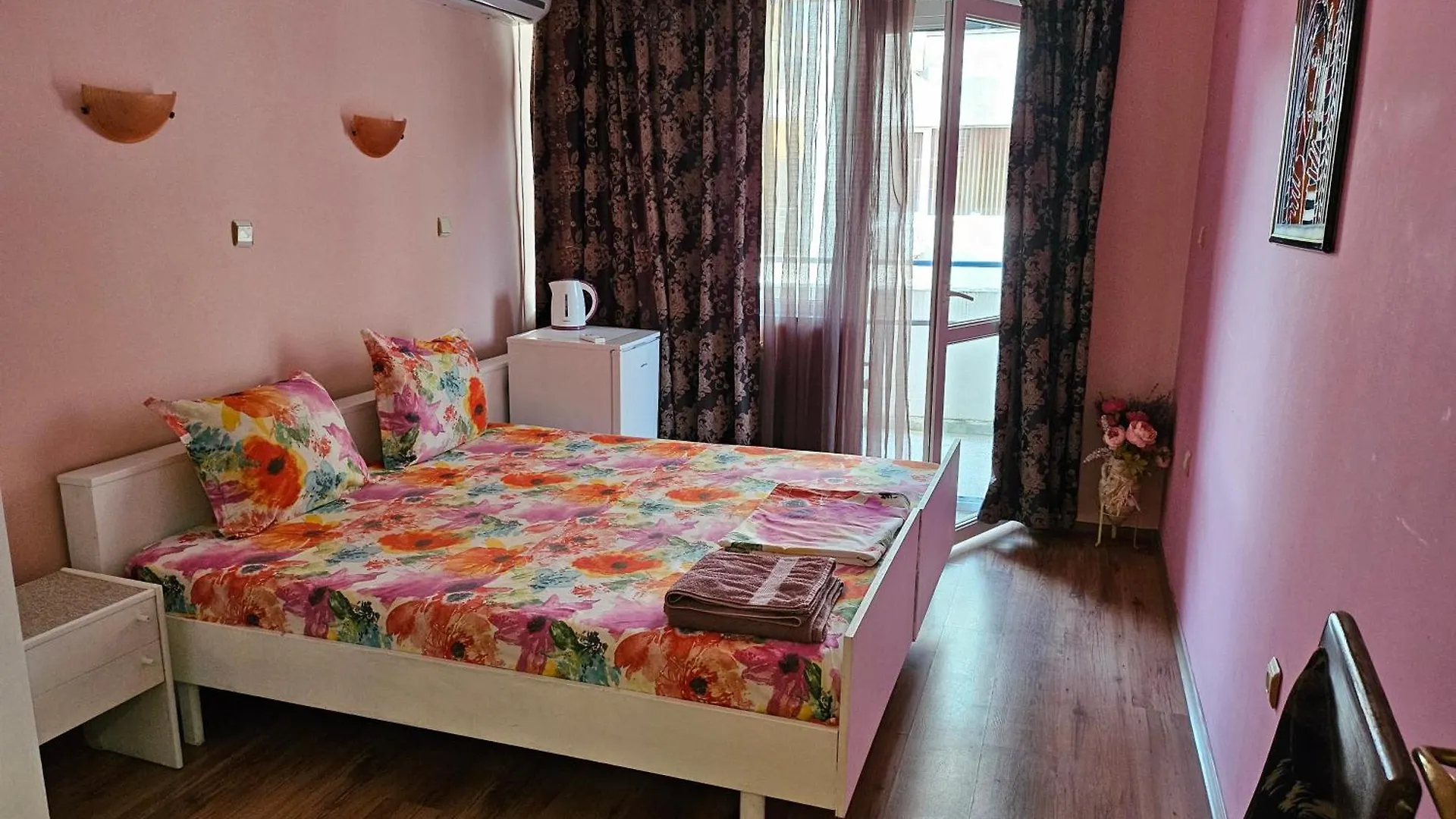 Quarto em Acomodações Particulares Стая За Гости На Бургас 1